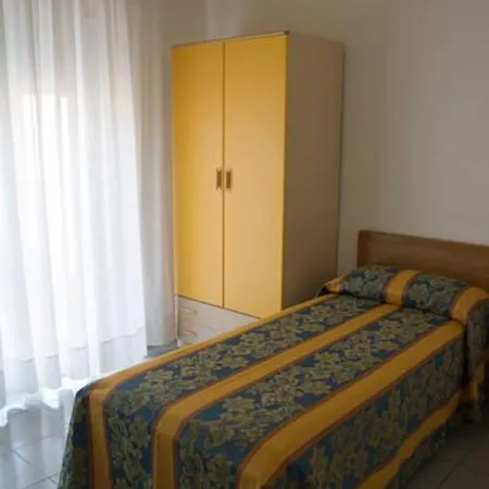 Hotel Joli 2*